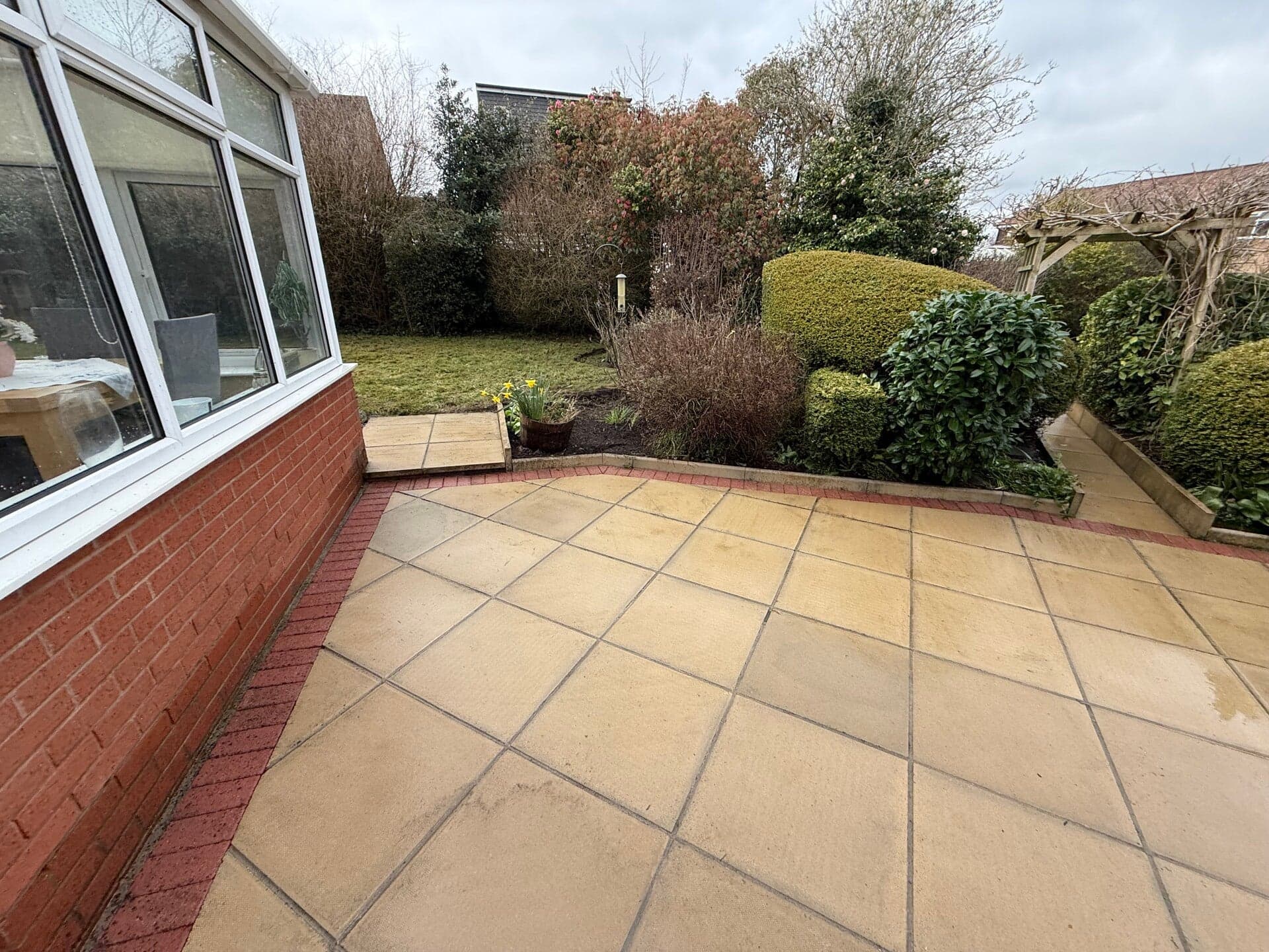 Garden maintenance work 1